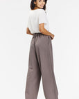 Women trousers model 201252 awama