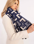 Shawl model 205966 AT