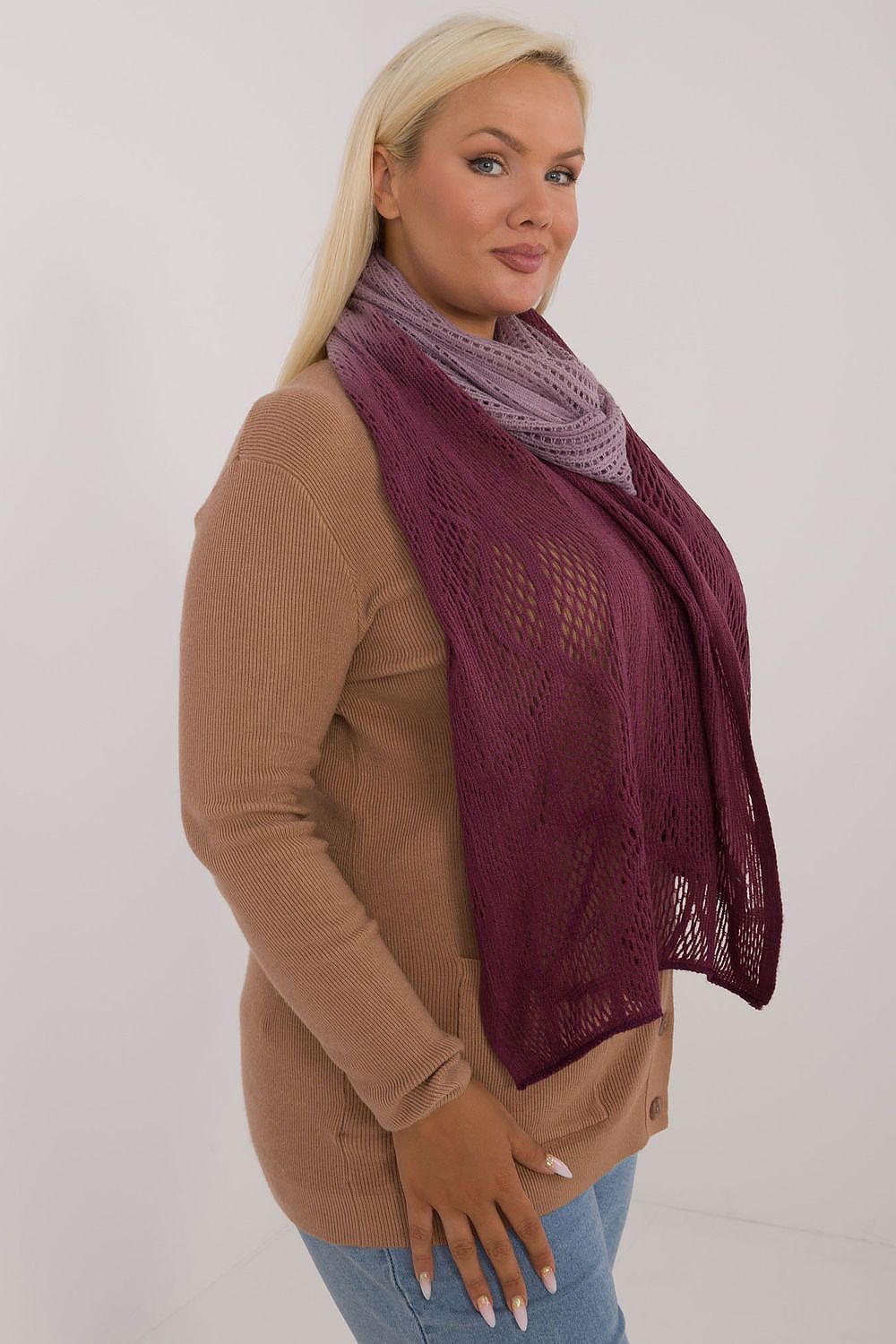  Shawl model 200853 AT 