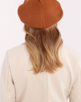 Baret AT