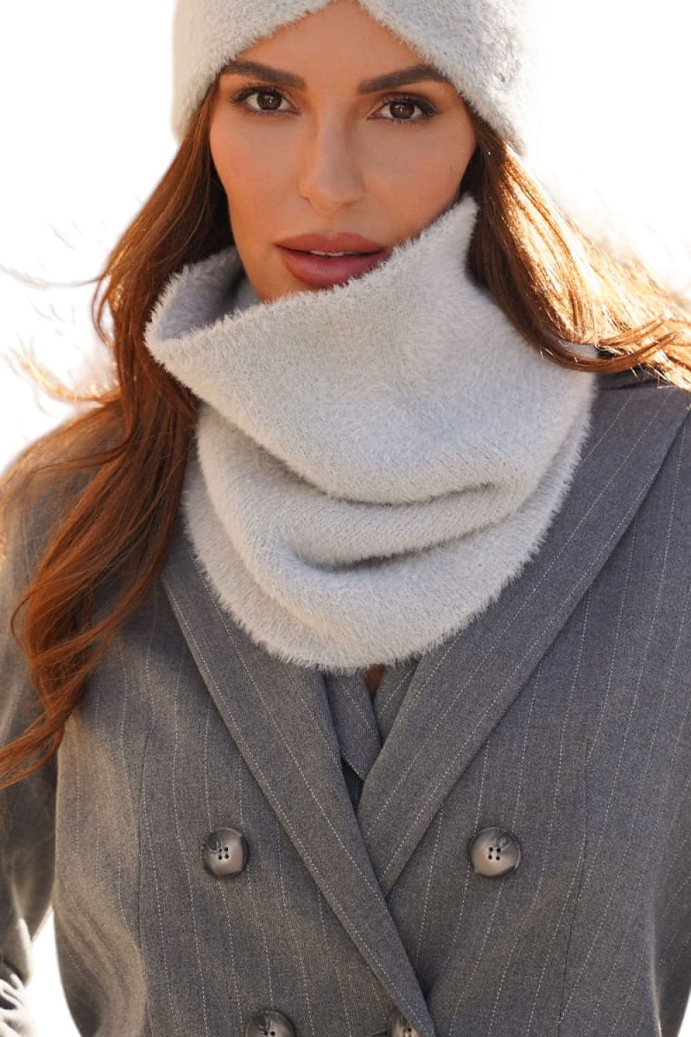  Infinity Scarf model 205432 Kamea 