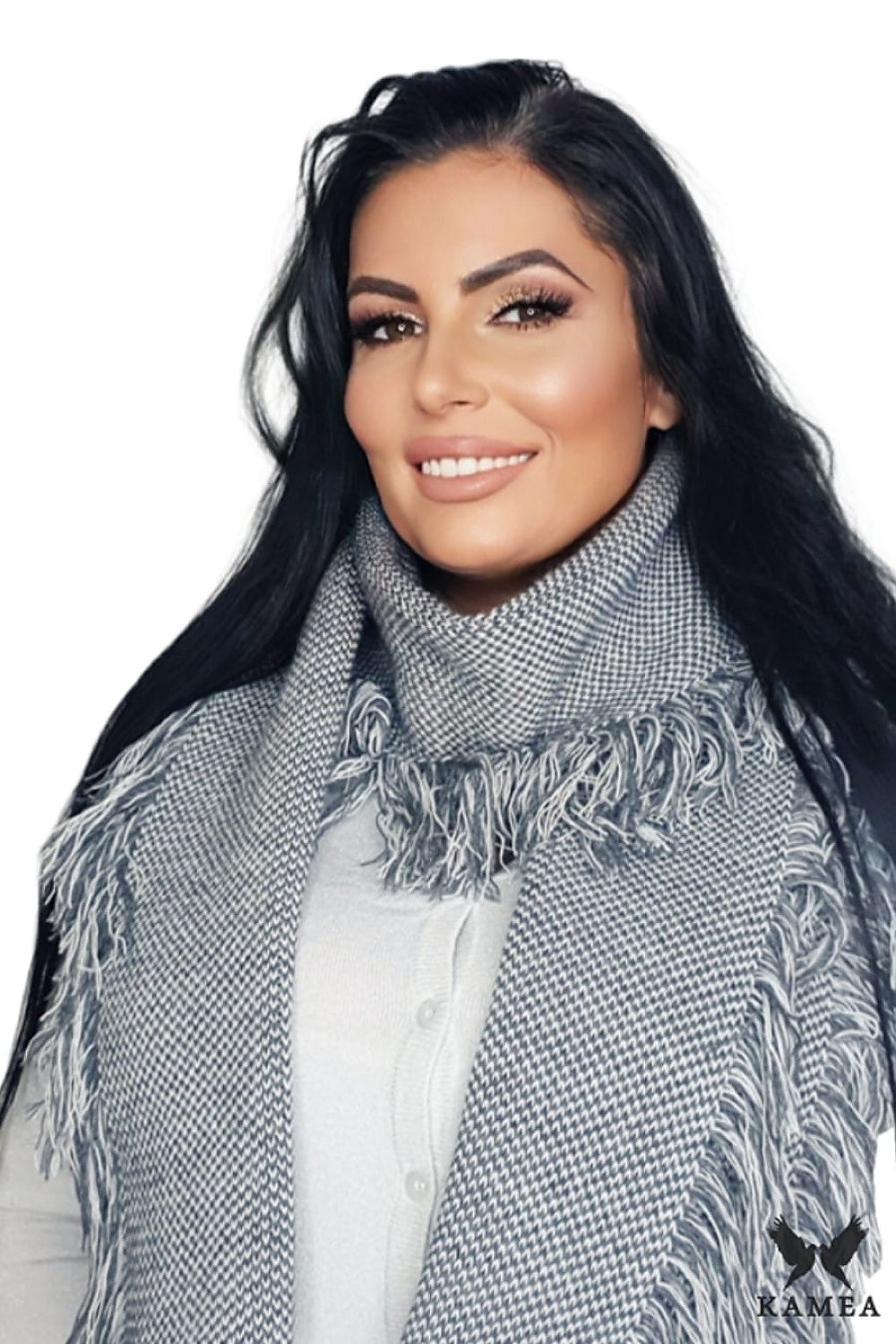  Shawl model 205627 Kamea 